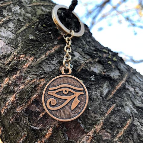 eye of horus keychain
